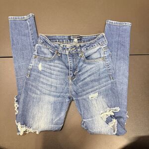 Boom Boom Jeans Size 3/26 Distressed Ripped Skinny Jeans Medium Wash